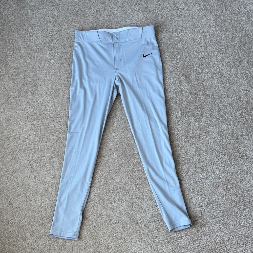 NWT Nike Slim Fit Baseball Pants Gray, side seam navy blue piping size medium